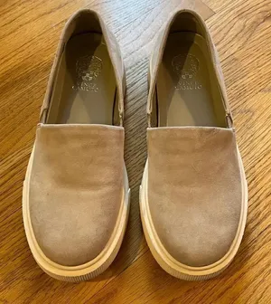 Vince Camuto Abbinna Slip On Wedge Platform Loafer Sneaker-Size 6.5M thumbnail 1