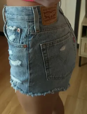 Levi’s Shorts 501 thumbnail 1