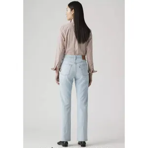 Levi's 28x30 Premium 501 Original Fit Women's Jeans Wow Me Over Light Wash thumbnail 2