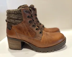 Bullboxer Carmen Combat Boots Booties Shoes Womens Size 8 Brown Leather Lace Up thumbnail 1