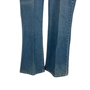 Signature by Levi's Women's At Waist Bootcut Denim Jeans Size 14 Short thumbnail 2