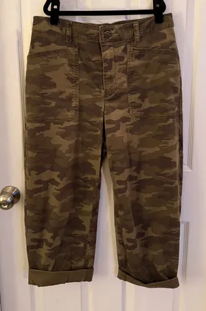 Camo Chino Pants Size 12 Camouflage Relaxed Fit Ankle Length thumbnail 1