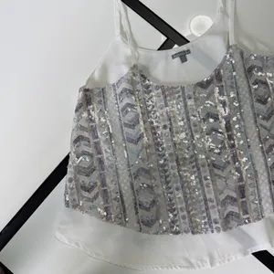 ✨ Charlotte Russe Sequin Cami Top Geometric Beaded Crop Tank White XS ✨💋💋 thumbnail 6