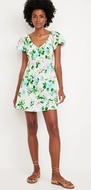 NWT Old Navy Pastel Floral Short Sleeve Smocked Mini Swing Dress Size Medium thumbnail 1