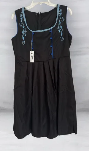 New YTWS October fest dress size L thumbnail 1