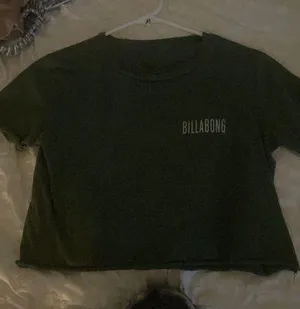 Billabong crop top thumbnail 1