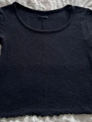Abercrombie & Fitch Black Ribbed Scoop Neck Short Sleeve Tee, size S lettuce hem thumbnail 6