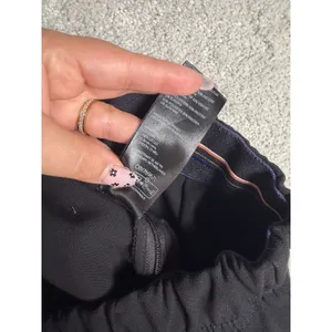Anthropologie Womens Black Pintuck Tapered Ankle Zip Pull-On Pants small black thumbnail 7