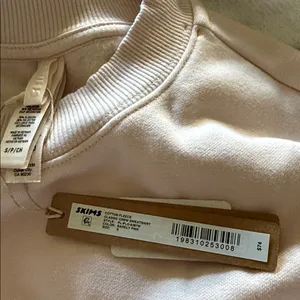 Skims Cotton Fleece Classic Crew Sweatshirt, Barely Pink, S NWT (Dep) thumbnail 5