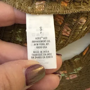 Aerie Smocked Bodice‎ Floral Crop Top Blouse Small Cottagecore Boho Chic Forest thumbnail 12