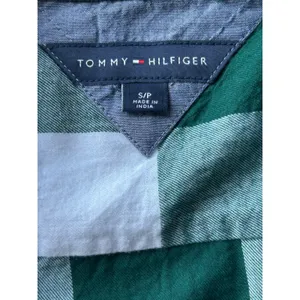 Tommy Hilfiger Womens Small S/P Green White Gingham Plaid Button Down Shirt thumbnail 4
