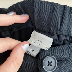 a new day paperbag pleated front black trousers women's 10 pockets 27 inseam‎ thumbnail 3