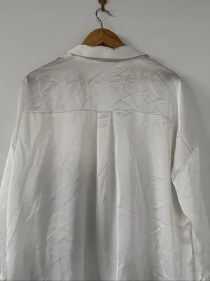 Zara White Satin-Look Button Front Blouse EUC thumbnail 3