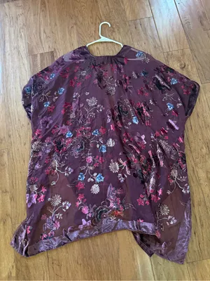 torrid Plum Floral Velvet Draped Kimono Wrap thumbnail 6