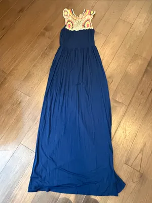 Pinkblush Navy Blue Maxi Dress with Crochet Top Detail Size Small - C26-035 thumbnail 7