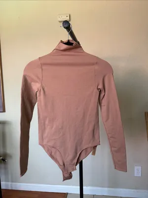 Skims ESSENTIAL MOCK NECK LONG SLEEVE BODYSUIT in sienna NWOT size Xxs-XS thumbnail 2