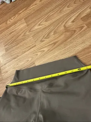 Balance Athletica Taupe High-Rise Leggings Size Medium thumbnail 4