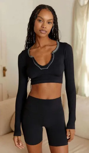 Urban Outfitters Long-sleeve thumbnail 1