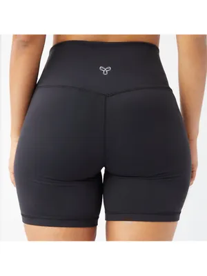 Aritzia TNA LIFE Cheeky Hi-Rise 7” Short Size Small thumbnail 3