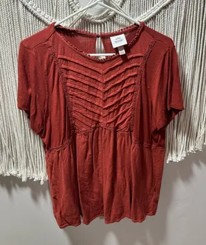 Knox Rose Burnt Orange Short-Sleeve Pintuck Front Top thumbnail 1