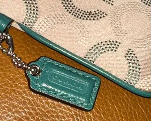 Coach wristlet thumbnail 2