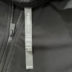 Vuori Daily Jacket Womens Large Black Hooded Full Zip Bomber Ribbed Trim Active thumbnail 5