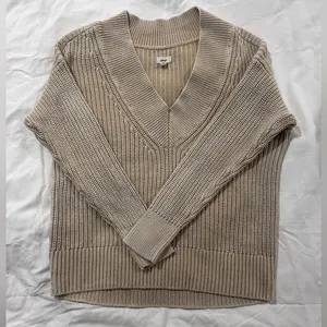 Aerie V-neck sweater xs thumbnail 2