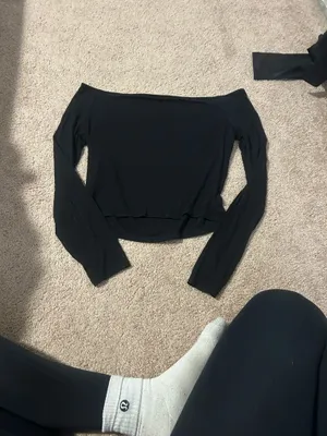 Bar III Black Off-Shoulder Long Sleeve Top thumbnail 5