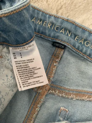 American Eagle Ripped Jean Shorts Sz 8 thumbnail 4