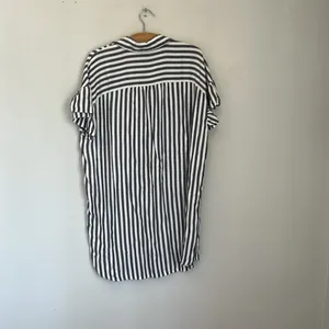 Madewell Black and White Casual Button Down Shirtdress. Size M thumbnail 4