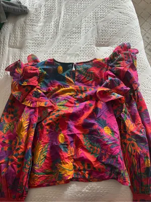 FARM Rio Red Pink Orange Floral Ruffled Puff-Sleeve Blouse thumbnail 6