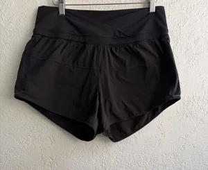 Lululemon Black Women's Athletic Shorts - Stretch Performance thumbnail 1