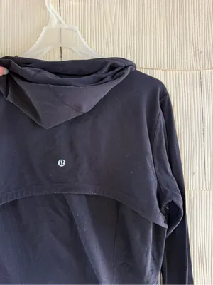 Lululemon Define Hooded Jacket thumbnail 4