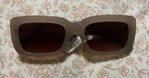 Boutique Sunglasses thumbnail 1