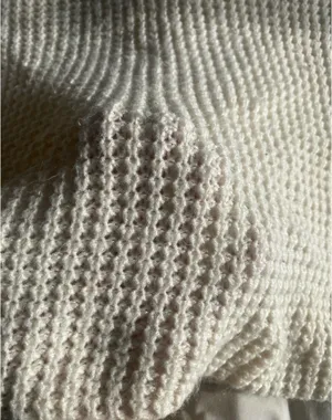 Knit Cream Turtleneck Sweater White Size M thumbnail 4