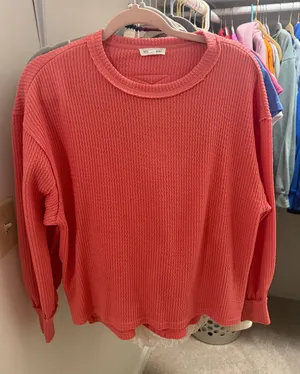 pink sweater thumbnail 1