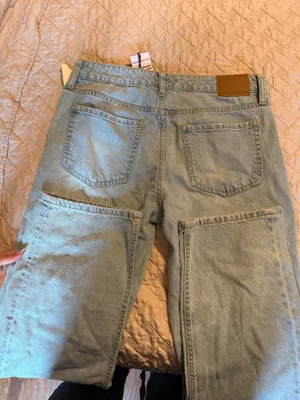 Aeropostale Low-Rise 90s Baggy Jeans thumbnail 2