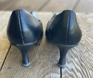 Pazzo Kitten Heel Pump Black Size 6 thumbnail 4