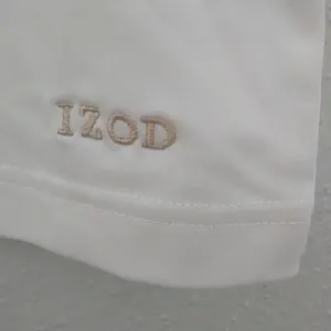 IZOD XFG M Sleeveless White Pullover Golf Top thumbnail 3