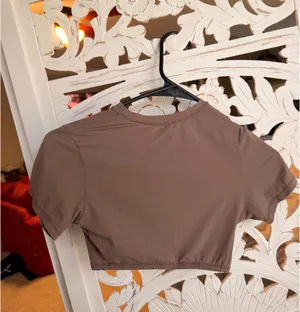 SKIMS Fits Everybody Cropped T-Shirt thumbnail 2