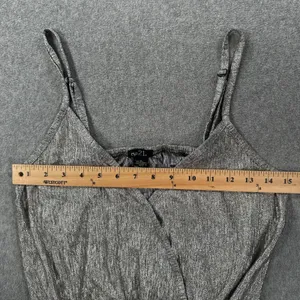 Rue 21 Silver Metallic Crop Top Size Medium V-neck Faux Wrap Spaghetti Strap Y2k thumbnail 4