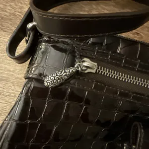 Brighton Cher Mini Bag Crossbody Brown Patent Croc Embossed Bag Purse Y2K thumbnail 3