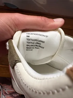 Steve Madden White, Navy, Pink & Olive Retro Runner Sneakers thumbnail 7