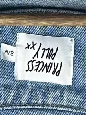 Princess Polly S/M Oversized Distressed Denim Jacket Light Wash Raw Hem thumbnail 9