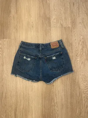 levi’s jean shorts  thumbnail 2
