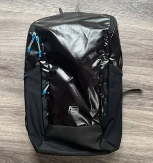 Timber Ridge Xplorer Hiking Pack Backpack Glossy Black thumbnail 1
