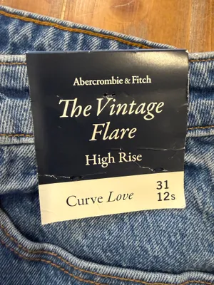 Abercrombie & Fitch The Vintage Flair High Rise Jeans Curve Women's 31 12s NWT thumbnail 2