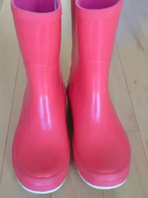 Helly Hansen Pink Rubber Rain Boots thumbnail 2