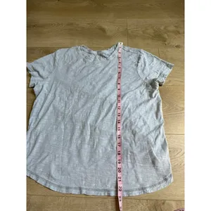 Pilcro Anthropologie Gray Short Sleeve Burnout T-Shirt Womens Size Medium thumbnail 2