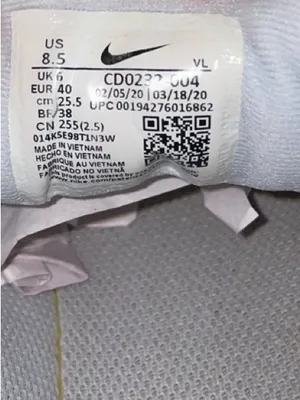 Nike Quest 3 Women’s Running Shoes Sneakers Size 8.5 Platinum / Metallic Silver thumbnail 12